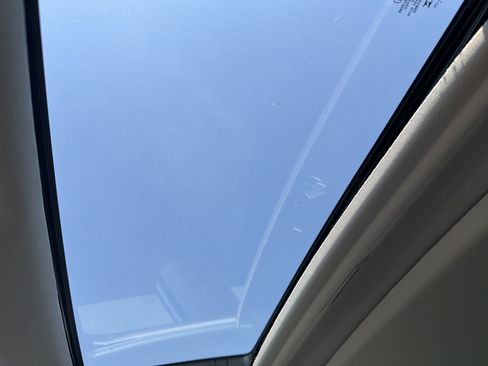 Certified 2025 Honda Accord Touring image 40