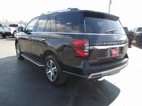 Used 2022 Ford Expedition Limited image 8