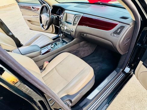 Used 2013 Hyundai Equus Ultimate image 16