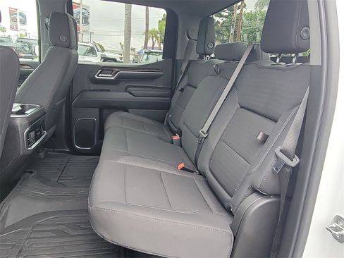 Used 2024 GMC Sierra 1500 Elevation image 22