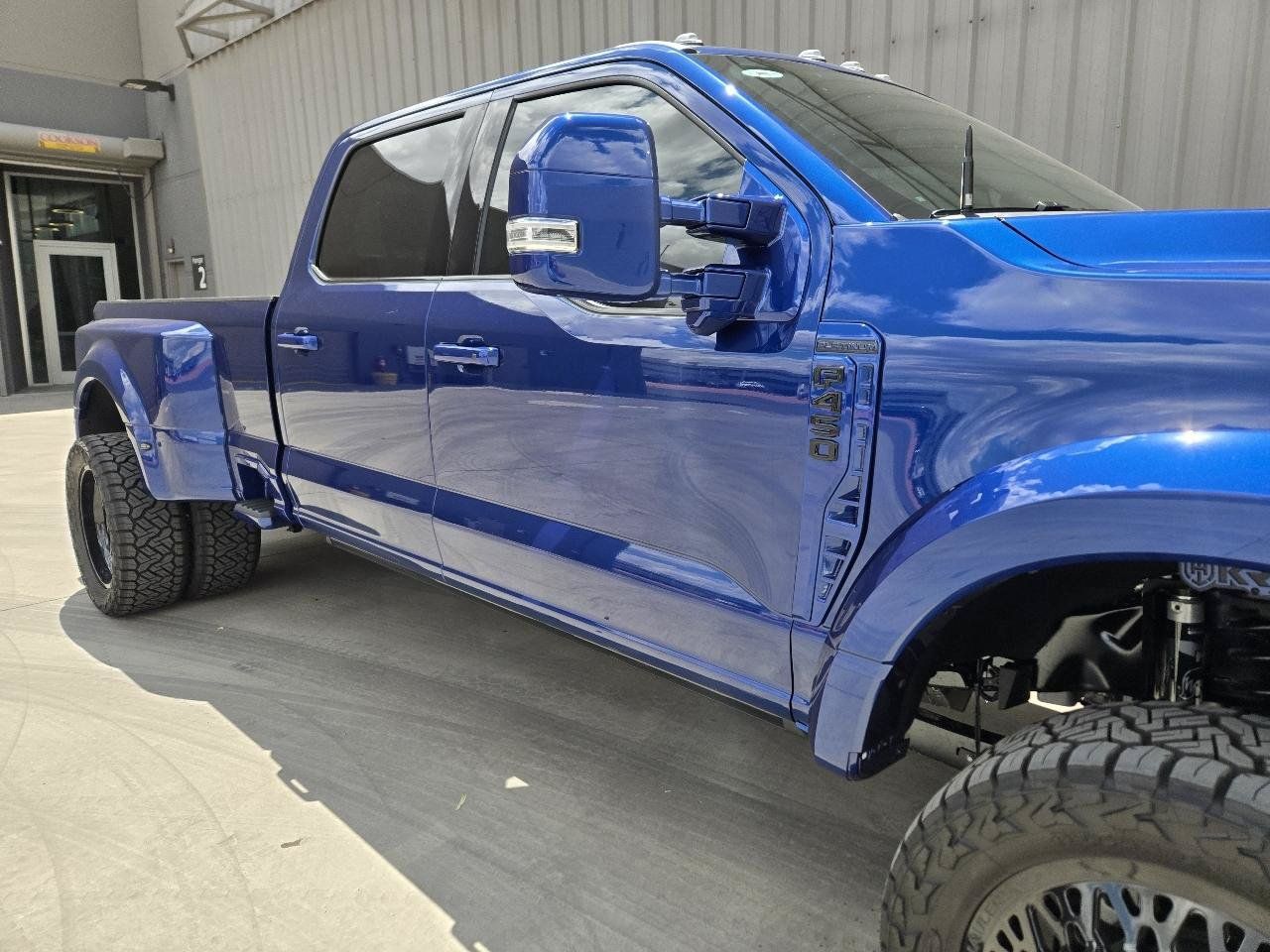 Used 2026 Ford F450 Platinum w/ Platinum Plus Package AWD/4WD image 16