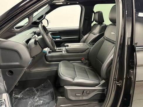 New 2025 Ford Expedition Platinum w/ Stealth Performance Package image 14