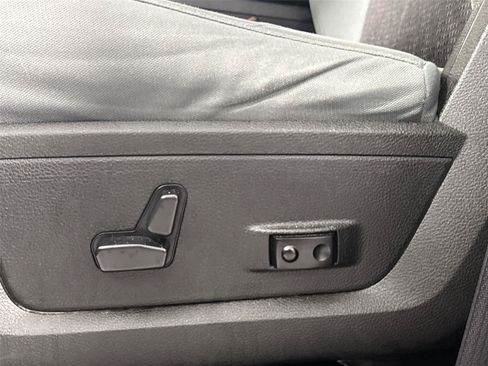 Used 2019 RAM 1500 Warlock w/ Electronics Group AWD/4WD image 13