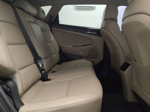 Used 2017 Hyundai Tucson Limited w/ Limited Ultimate Package 03 FWD image 19