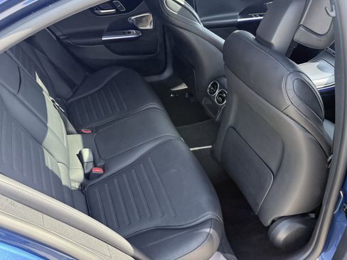 Used 2023 Mercedes-Benz C 43 AMG 4MATIC Sedan image 36
