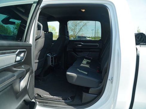 Used 2022 RAM 1500 Big Horn AWD/4WD image 15