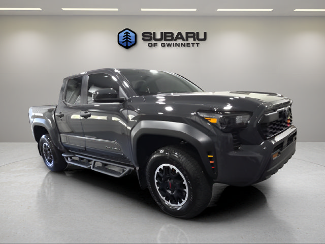 Used 2025 Toyota Tacoma TRD Off-Road AWD/4WD image 7