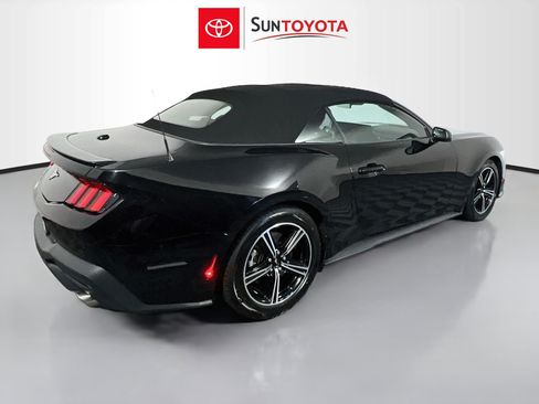 Used 2024 Ford Mustang Premium RWD image 4