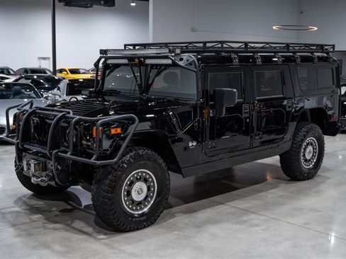 Used 2006 HUMMER H1 4-Door Wagon AWD/4WD image 2