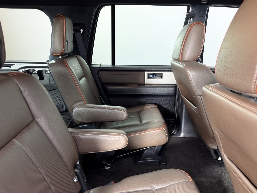 Used 2015 Ford Expedition King Ranch RWD image 28