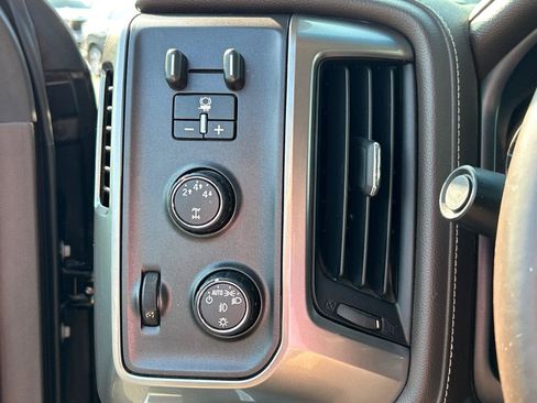 Used 2016 Chevrolet Silverado 2500 LTZ w/ Duramax Plus Package AWD/4WD image 29
