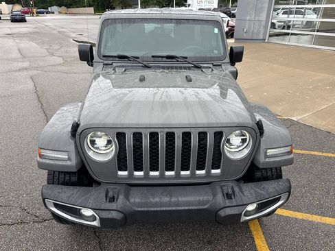 Used 2021 Jeep Wrangler Unlimited Sahara w/ Cold Weather Group AWD/4WD image 11