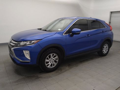 Used 2019 Mitsubishi Eclipse Cross ES image 2