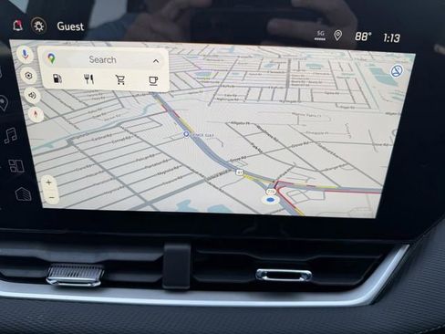 New 2026 Chevrolet Equinox LT w/ Safety and Technology Package FWD image 22