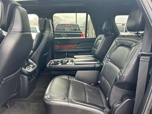 Used 2020 Lincoln Navigator L Reserve image 32