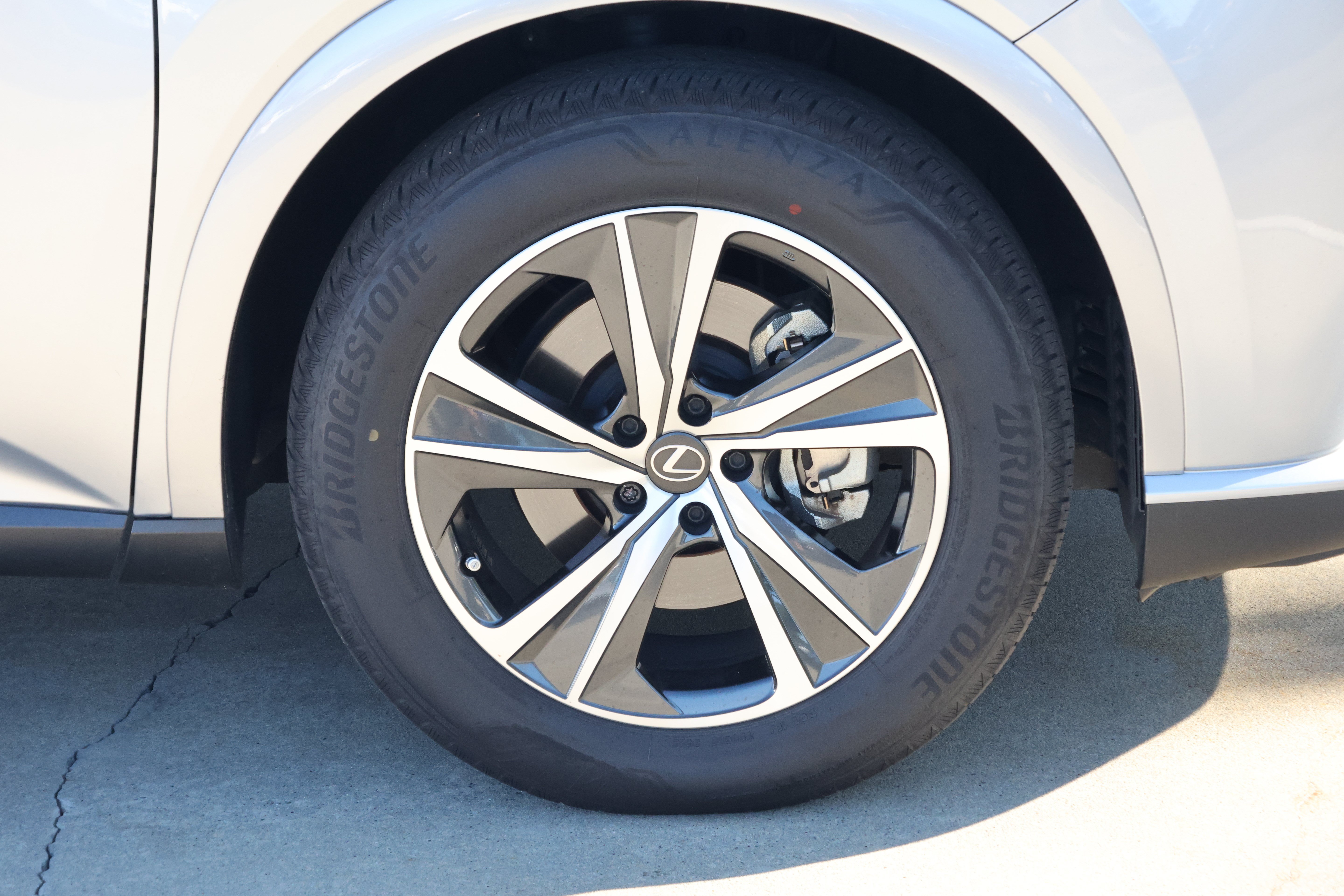 Used 2026 Lexus RX 350 Premium w/ Accessory Package (Z1) FWD image 11