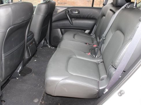 Used 2022 Nissan Armada SV w/ Cargo Package image 5