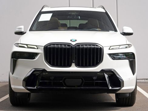Used 2023 BMW X7 xDrive40i w/ Executive Package AWD/4WD image 7