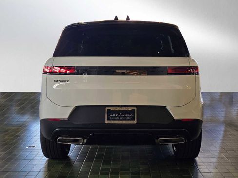 New 2026 Land Rover Range Rover Sport SE AWD/4WD image 4