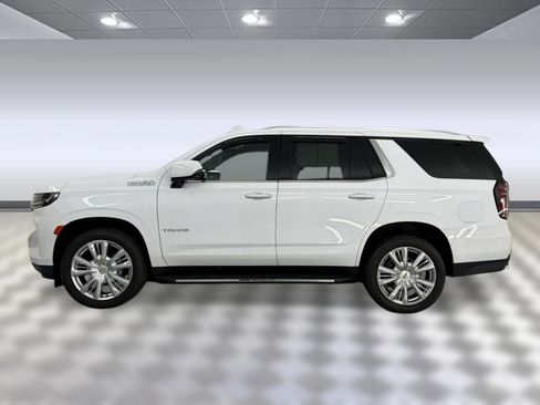 Used 2023 Chevrolet Tahoe High Country w/ Advanced Technology Package AWD/4WD image 2