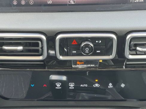 New 2026 Nissan Sentra SV image 4