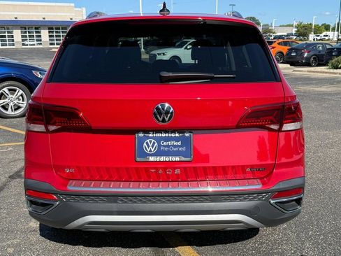 Certified 2023 Volkswagen Taos SE w/ Panoramic Sunroof Package AWD/4WD image 4