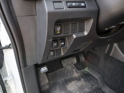 Used 2023 Nissan Frontier S w/ Technology Package image 23