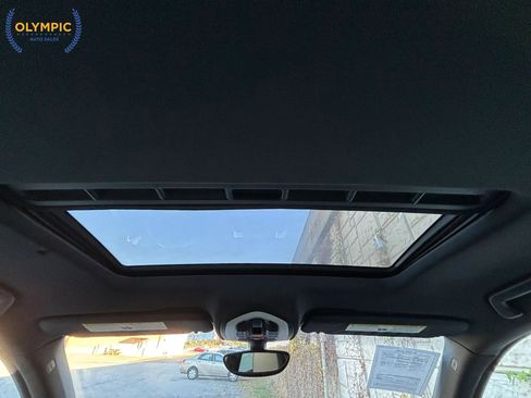 Used 2012 Porsche Cayenne S w/ Premium Pkg Plus image 39