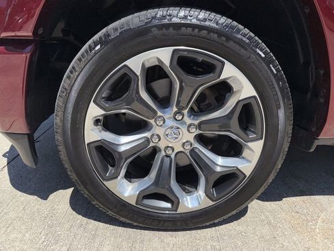 Used 2023 RAM 1500 Limited AWD/4WD image 47