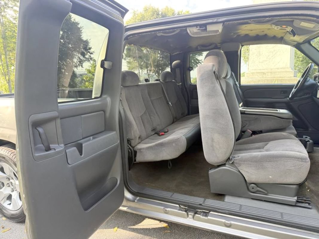 Used 2007 GMC Sierra 1500 SLE w/ Extended Cab Value Package RWD image 28
