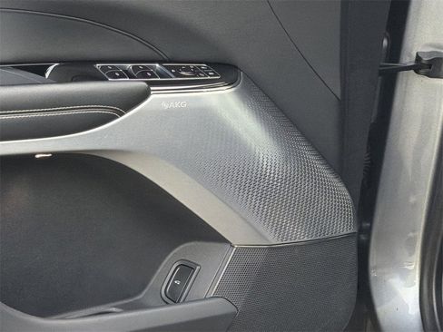 Used 2023 Cadillac Lyriq 2WD image 18