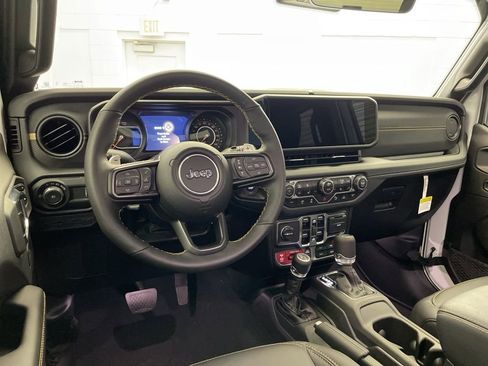 New 2025 Jeep Wrangler Unlimited Rubicon 392 image 12