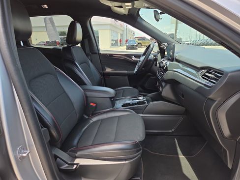 Used 2023 Ford Escape ST-Line FWD image 15