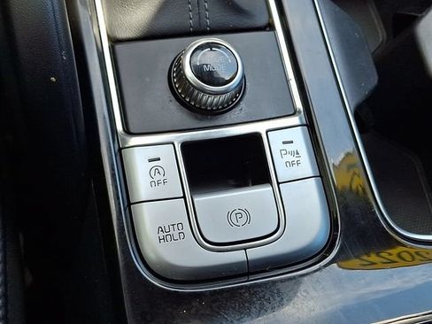 Used 2022 Kia Telluride S FWD image 25