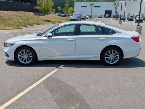 Used 2021 Honda Accord LX image 7