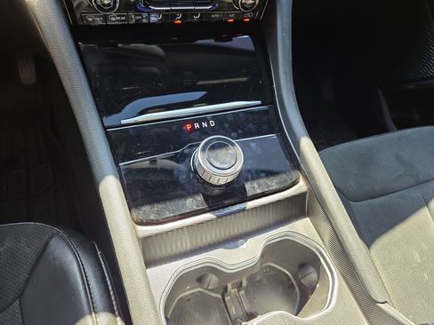 Used 2024 Jeep Grand Cherokee L Altitude AWD/4WD image 22