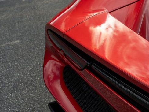 Used 2022 Ferrari 296 GTB image 19