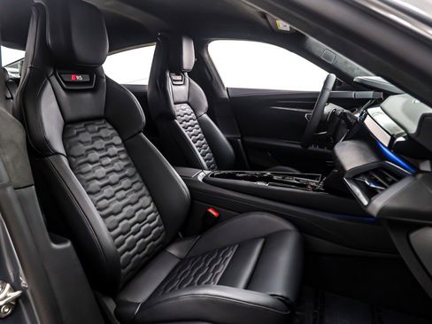 New 2026 Audi RS e-tron GT performance image 7
