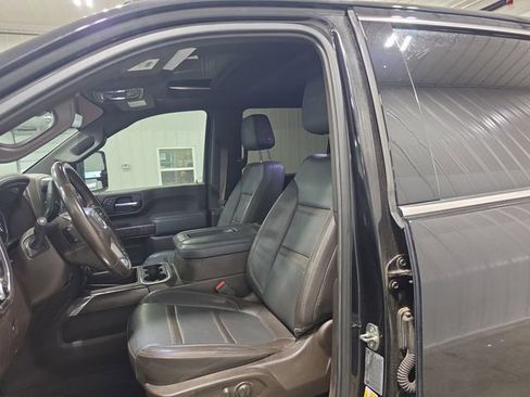 Used 2022 GMC Sierra 3500 Denali w/ Denali Ultimate Package AWD/4WD image 16