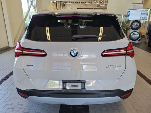 New 2026 BMW X3 xDrive30i w/ Premium Package AWD/4WD image 6