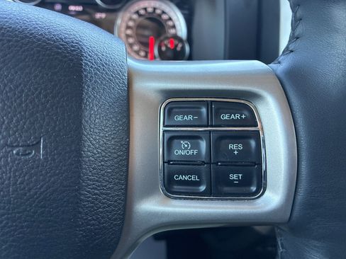 Used 2017 RAM 1500 Laramie w/ Convenience Group AWD/4WD image 26