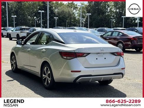 Certified 2023 Nissan Sentra SV FWD image 8