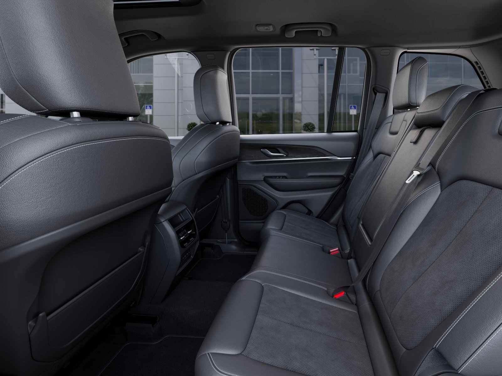 New 2027 Jeep Grand Cherokee Altitude RWD image 24