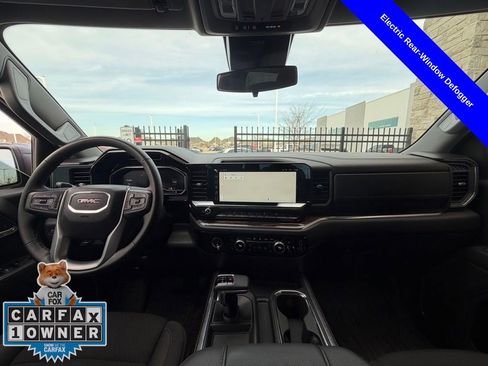 Used 2024 GMC Sierra 1500 Elevation image 18