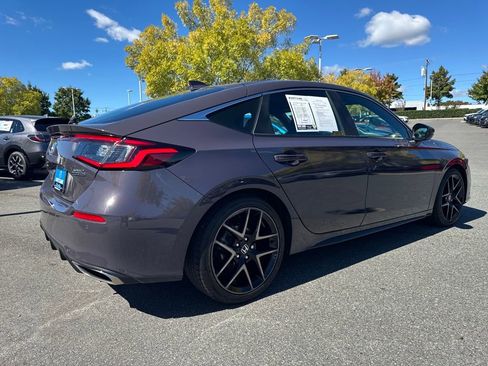 Used 2022 Honda Civic Sport Touring image 6