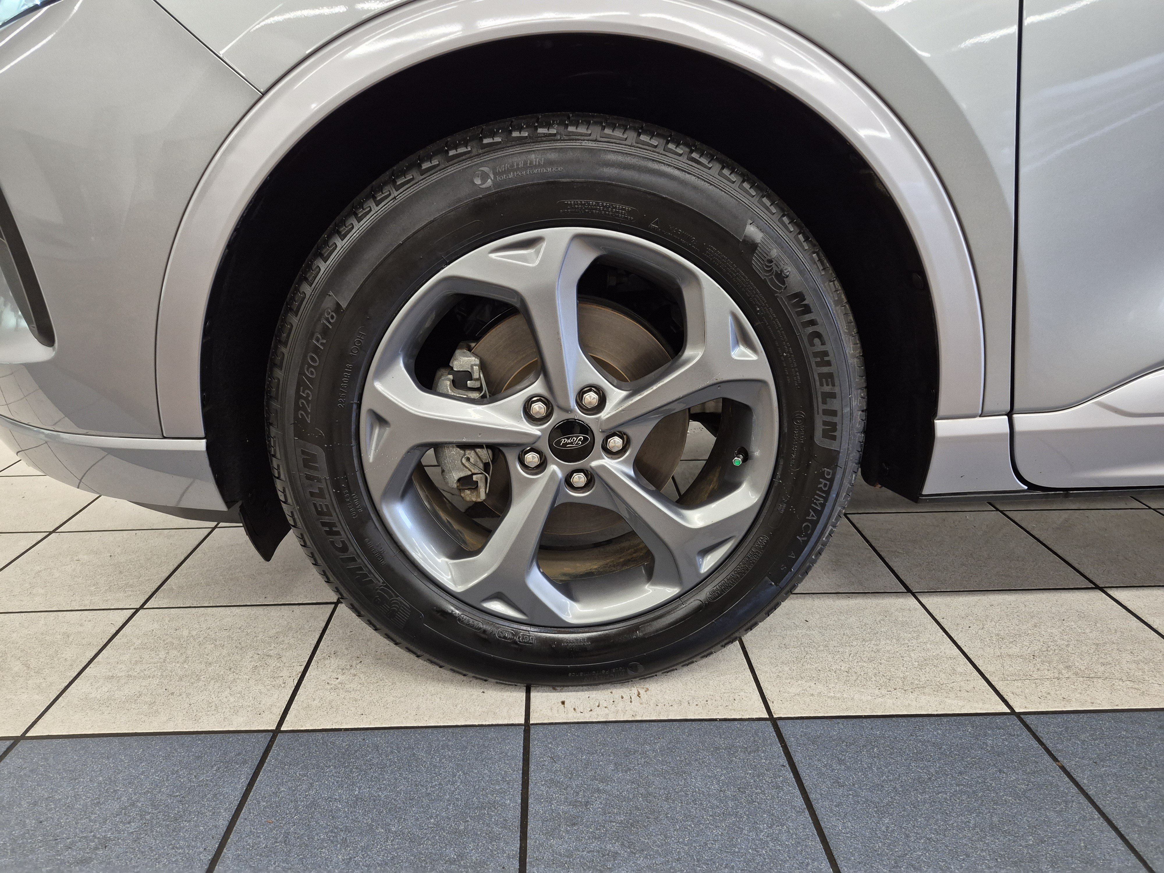 Certified 2024 Ford Escape ST-Line FWD image 12
