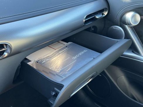 New 2024 Genesis GV60 Performance image 34