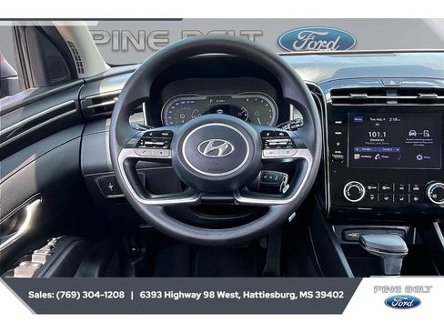 Used 2023 Hyundai Tucson SE FWD image 5