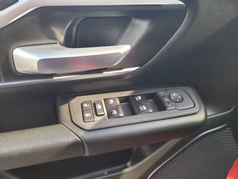 Used 2025 RAM 1500 Big Horn AWD/4WD image 15