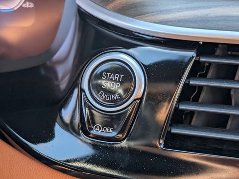 Used 2023 BMW 530i w/ M Sport Package image 34